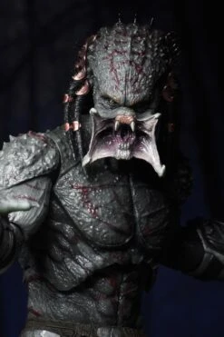 NECA Predator - Armored Assassin Predator - Deluxe Action Figur -Hochwertiger Spielzeugladen 267a93f1aced8a7a5782e82745de7be5efaa08dc19c031df77efdb4fcbab2538
