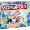 WINNING MOVES Monopoly - Sailor Moon (DE) -Hochwertiger Spielzeugladen 42586b4062c16858e2da329a1e0527c69d5ff9f81d6c95111a8ffd7fe4f69cfb