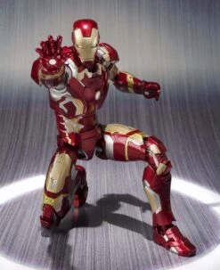 Avengers Age Of Ultron - Iron Man Mark 43 S.H.Figuarts Figur -Hochwertiger Spielzeugladen 4f83a5670ed767fbf598b7799788335794735fd182f7474cc08814a8de067b09