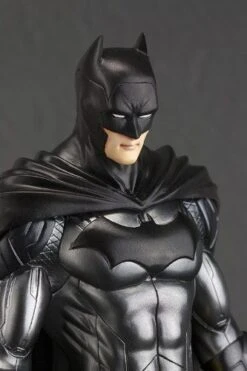 Kotobukiya Justice League Batman New 52 ArtFX+ Statue -Hochwertiger Spielzeugladen 50c20b9b512c39965e65343deb5063e97c9042c65ad5634be7873d4541b7d7b4