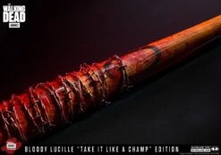 The Walking Dead - Lucille Bat: Take It Like A Champ 81cm 11 The Walking Dead - Lucille Bat: Take It Like A Champ 81cm -Hochwertiger Spielzeugladen 53543b950fed9c9997c57ba010ae2444cc65b7990510ad85502fdb4607e76f1c