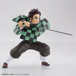 Demon Slayer - Kamado Tanjiro Modellbausatz-Figur -Hochwertiger Spielzeugladen 61a xauiz9l. ac sl1200