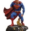 Diamond Select DC Gallery - Superman Comic Statue -Hochwertiger Spielzeugladen 6e2d66f20a8df7514f8423076501ce5b2817fadb7cafe99b3e06794edd1554e2