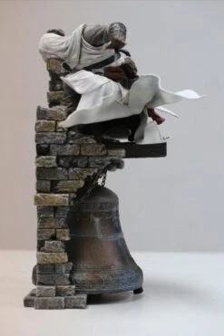 Ubisoft Assassins Creed - Altair The Legendary Assassin Statue -Hochwertiger Spielzeugladen 78e07e64478b28050041adeb2d352313d8b5730a6cde9a204ea0e495263e51bd