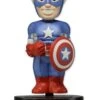 NECA Marvel - Captain America Solar Powered Body Knocker 2 NECA Marvel - Captain America Solar Powered Body Knocker -Hochwertiger Spielzeugladen 82fb32f062b7b0281df8ad9f836c55920614866b21538353a214343c64a503dc