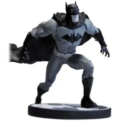 Batman Black/White Statue The New 52 By Jim Lee