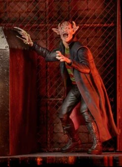 NECA Nightmare On Elm Street Part 7 - New Nightmare Freddy Figur -Hochwertiger Spielzeugladen 97a87dbe8dbc5f6cbc389c469826b2c5aca05cdcdf3c373b42f2b41d8b3df1db