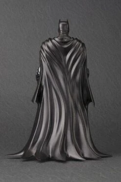 Kotobukiya Justice League Batman New 52 ArtFX+ Statue -Hochwertiger Spielzeugladen ac545f75f4188f66a2e97f090041026bc35ba97a429acd21a8fb00bc95bb9a59