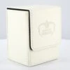 Ultimate Guard Flip Deck Case 80+ Leatherette Weiß -Hochwertiger Spielzeugladen f24dcbb5f97e73c93cd877f54f5b13938baab78bb75570527d15ed721e158545