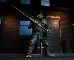 NECA Teenage Mutant Ninja Turtles - The Last Ronin (Armoured) Ultimate Figur -Hochwertiger Spielzeugladen ronin10 scaled 1